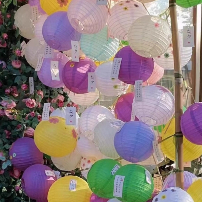Multicolor Chinese Paper Lante - Supply Wedding Venue のレビューと価格