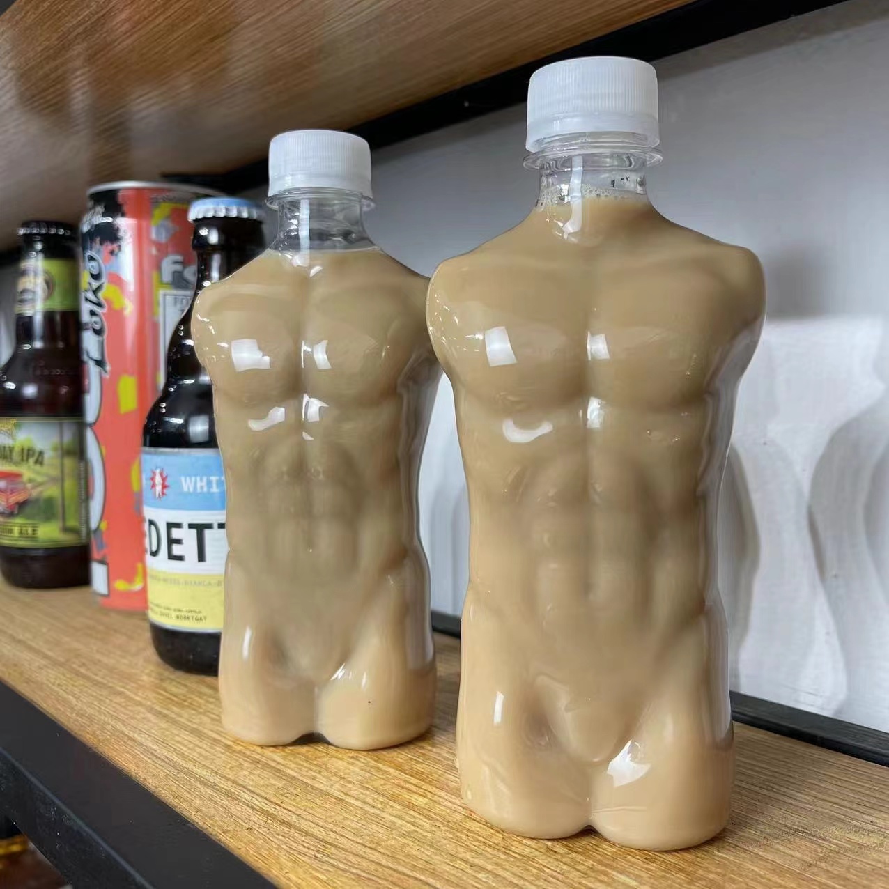 Creative Funny Muscle Man Wate - Wedding Water Supply のレビューと価格