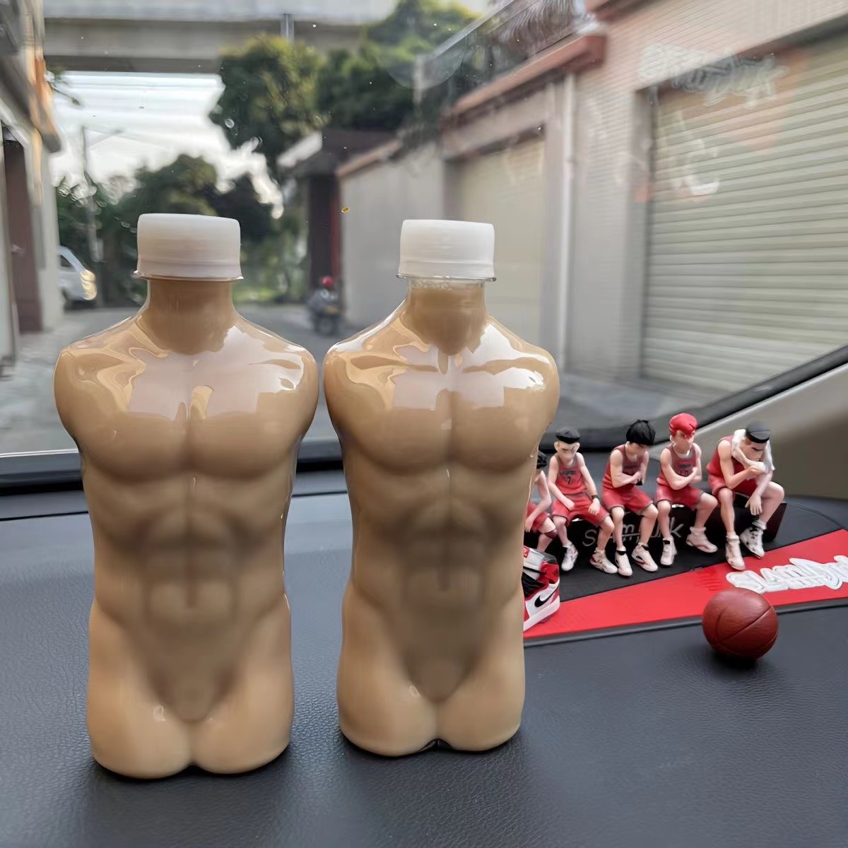 Creative Funny Muscle Man Wate - Wedding Water Supply のレビューと価格