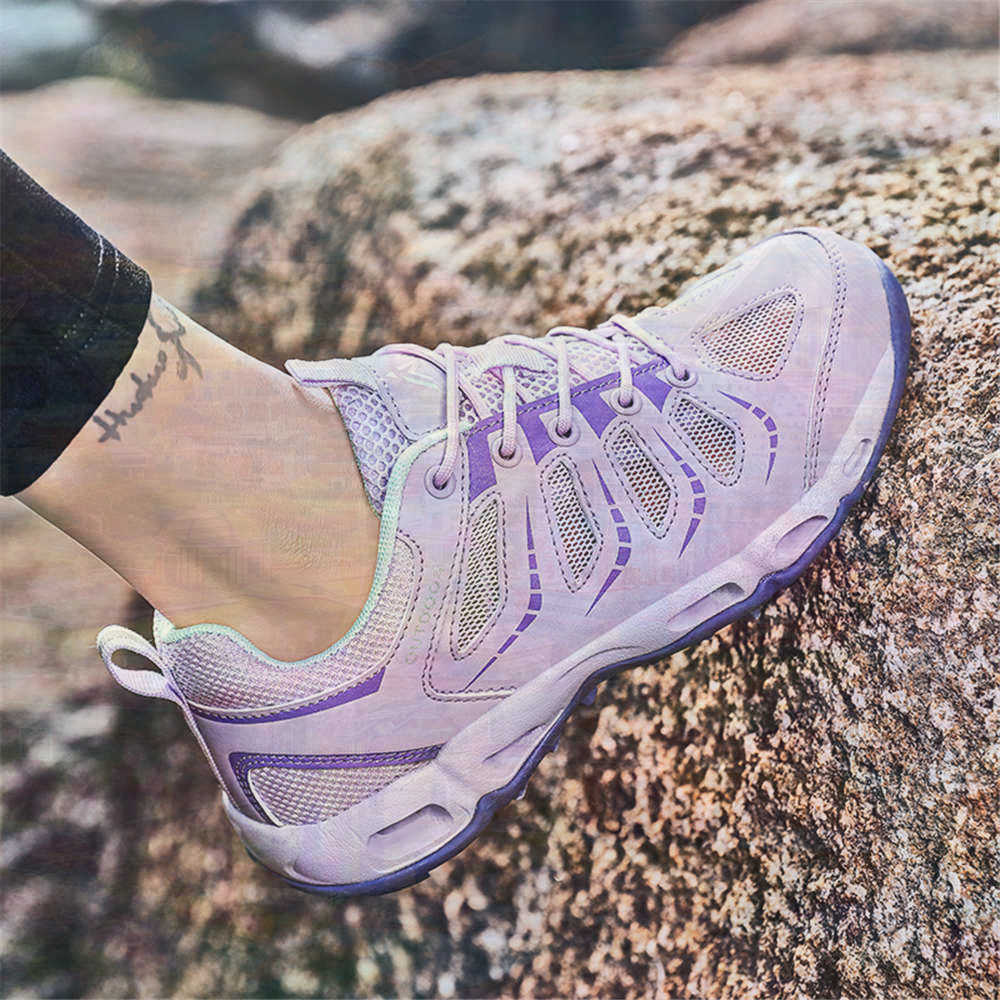 Sumer Round Tip Silver Sneaker - Wedding Supply Wholesale のレビューと価格