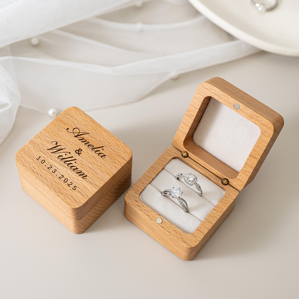 Personalized Carved Wooden Rin - Ring Bearer Pillow のレビューと価格
